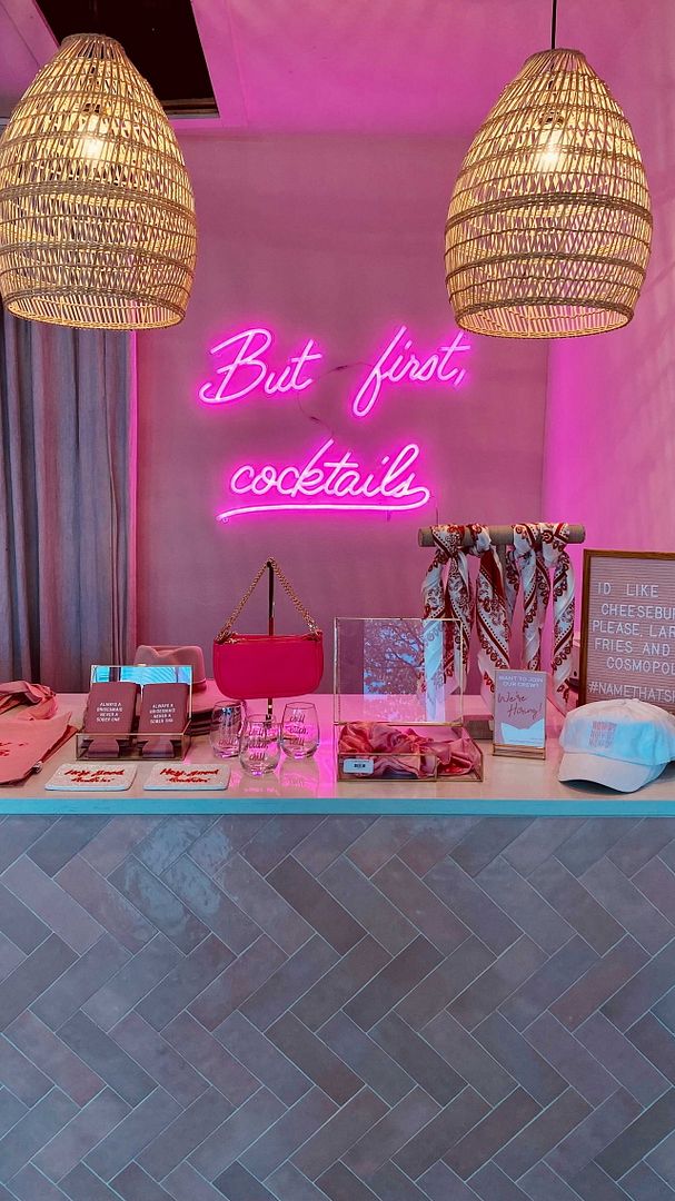 But First Cocktails Neon Sign – AOOS