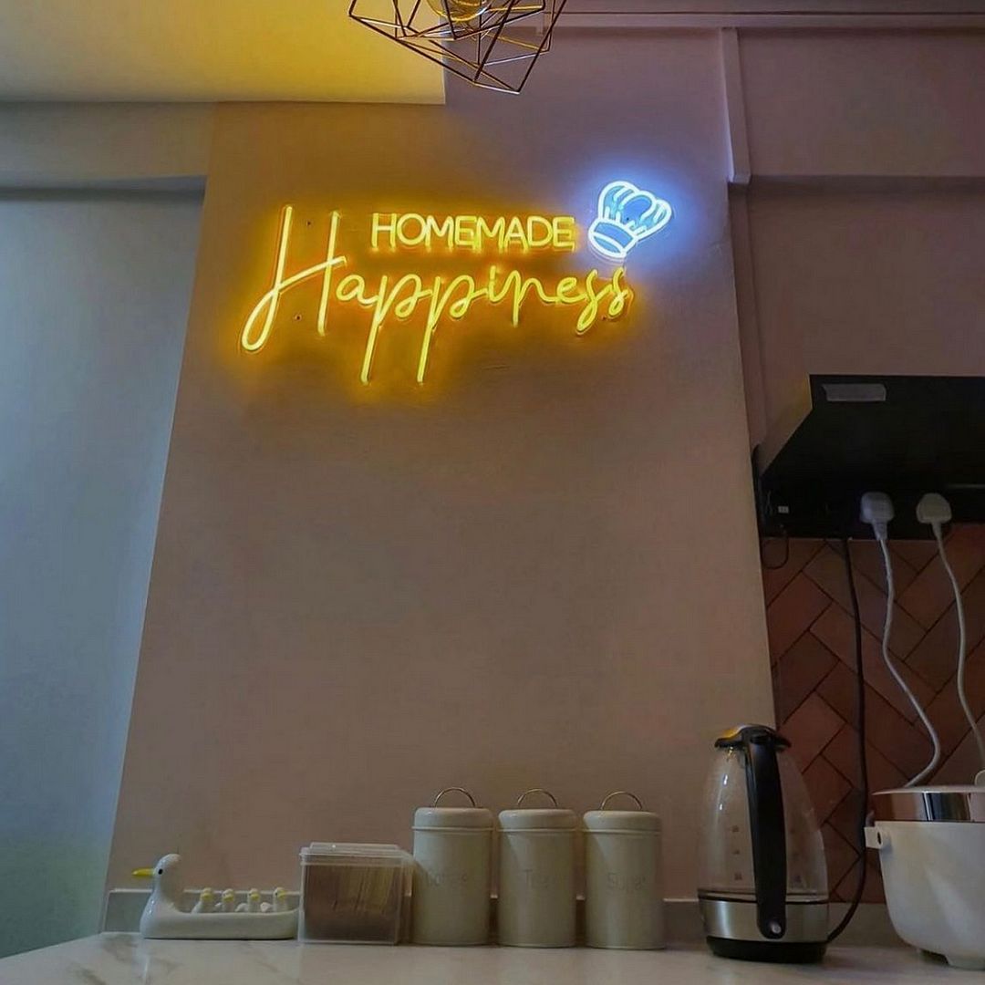 Homemade Happiness Neon Sign