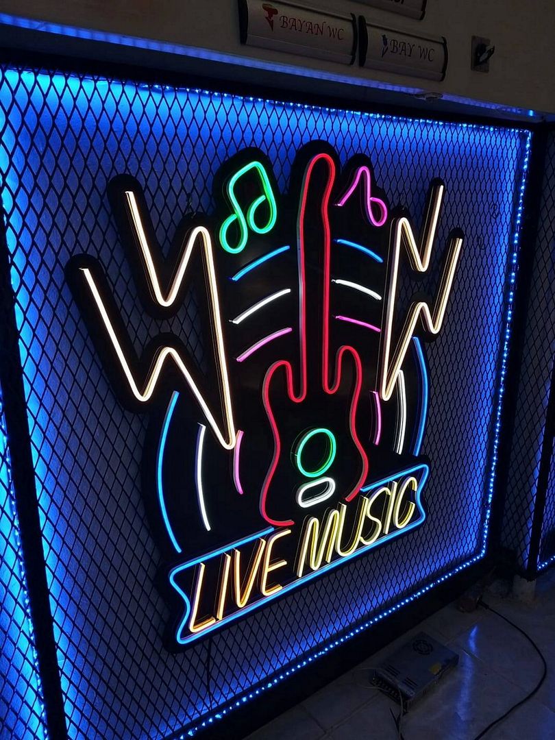 Live Music Neon Sign