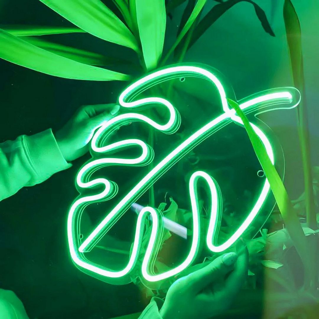 Monstera Leaf Neon Sign